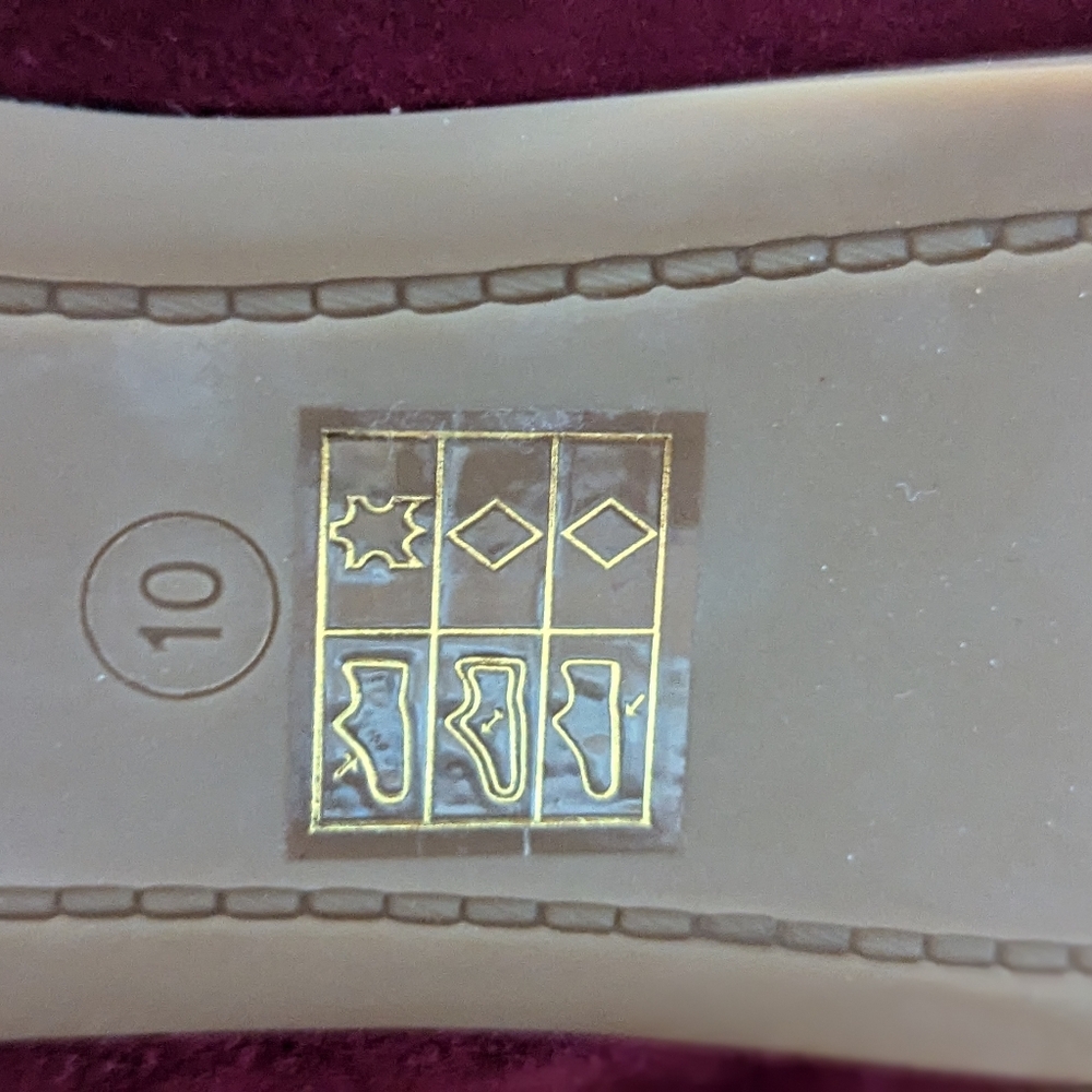 π NIB NWT J. Crew burgundy suede pointy toe suede ballet flats with tassels - Picture 7 of 8